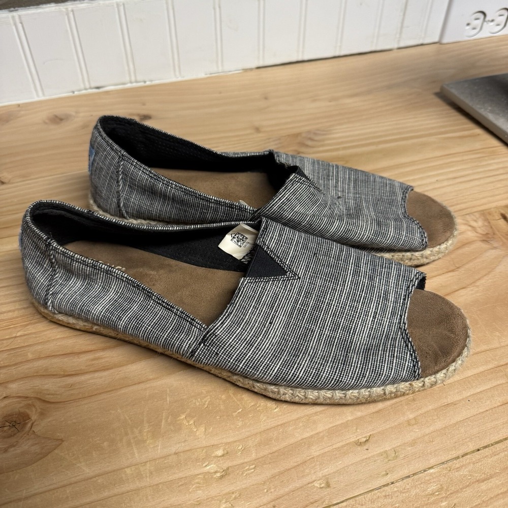 TOMS Peep Toe Flats Women's 9.5W Gray Black White Slip On Casual Shoes